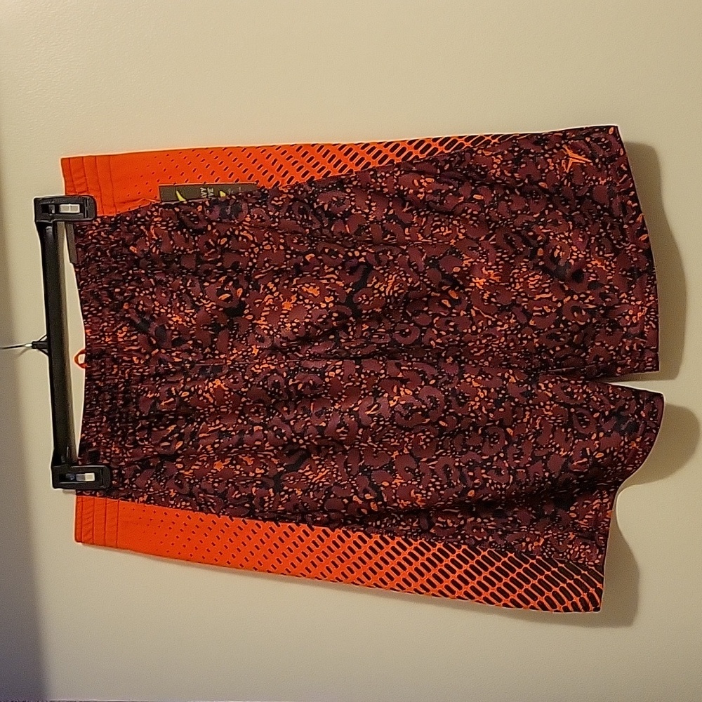 NWT: Men's Old Navy Active Go-Dry Shorts